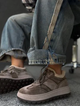 Жіночі замшеві утеплені кеди ВЕРІТІ Beige